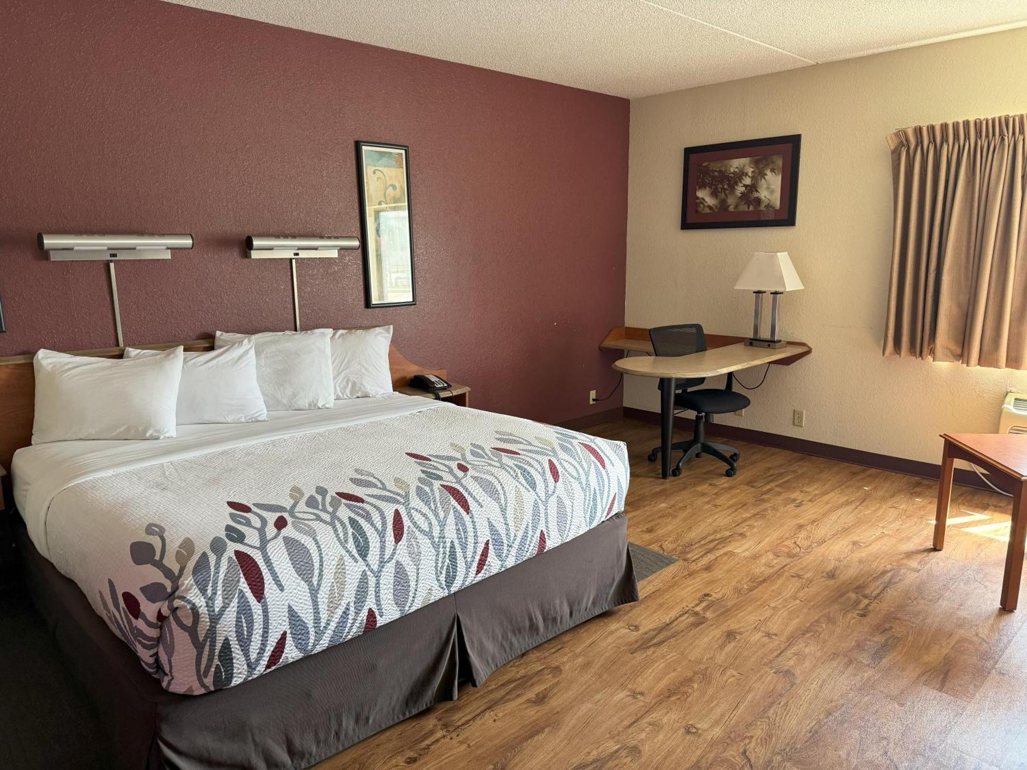 Sycamore Suites Elyria Exterior photo
